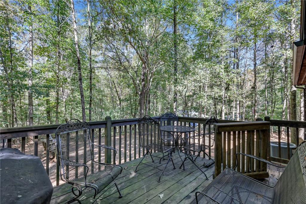 18 Shelter Cove Road Cleveland GA 30528