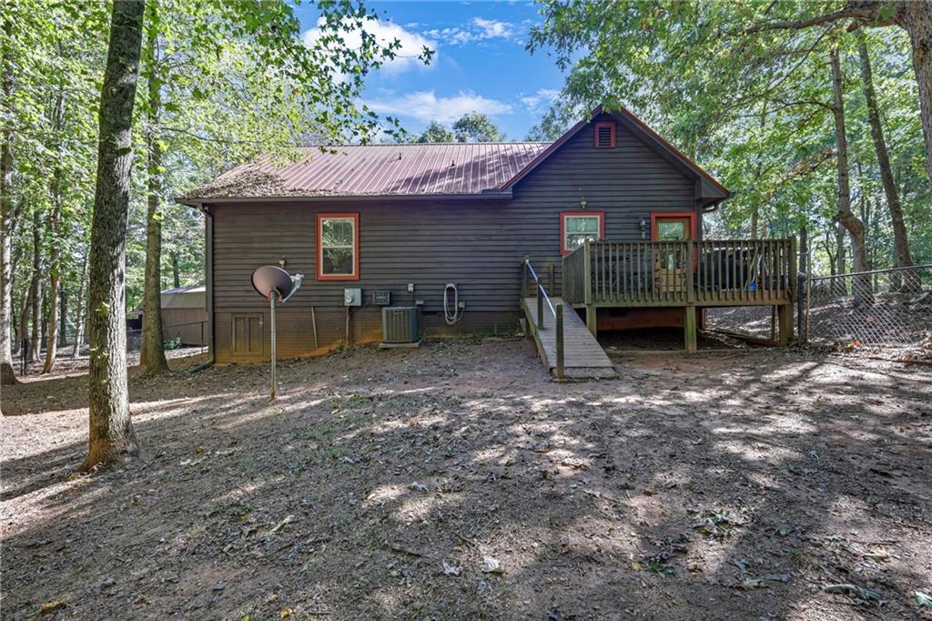 18 Shelter Cove Road Cleveland GA 30528