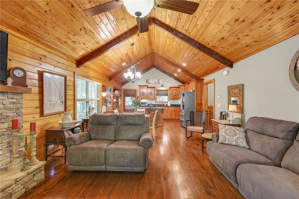 18 Shelter Cove Road Cleveland GA 30528