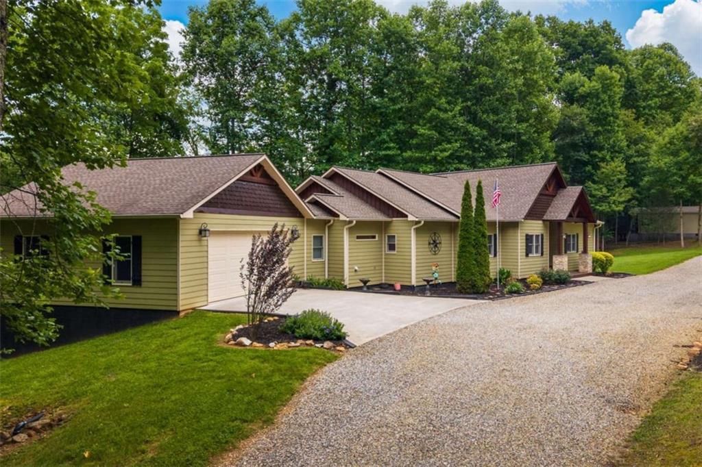 227 Dills Road Blue Ridge GA 30513