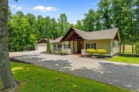 227 Dills Road Blue Ridge GA 30513