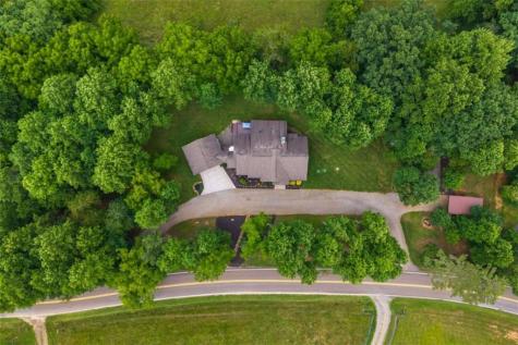227 Dills Road Blue Ridge GA 30513