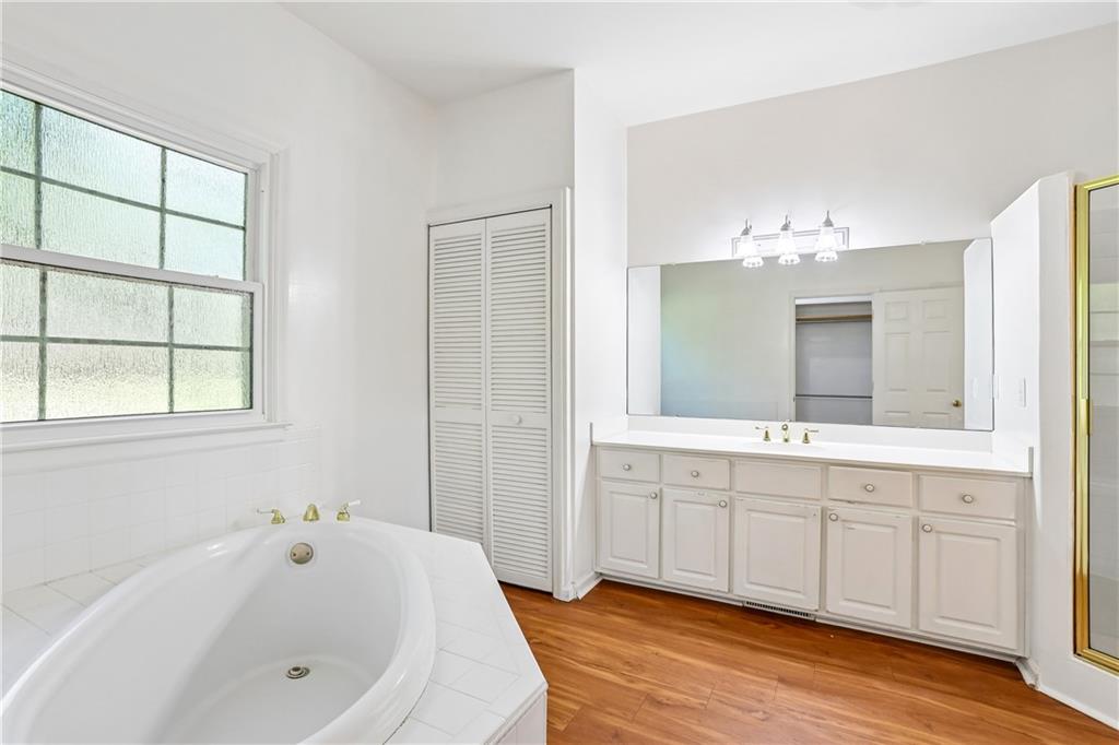 72 Quail Lake Drive Swainsboro GA 30401