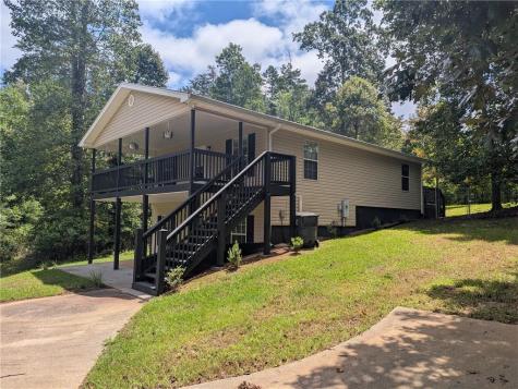 58 E Pinewood Drive Dahlonega GA 30533