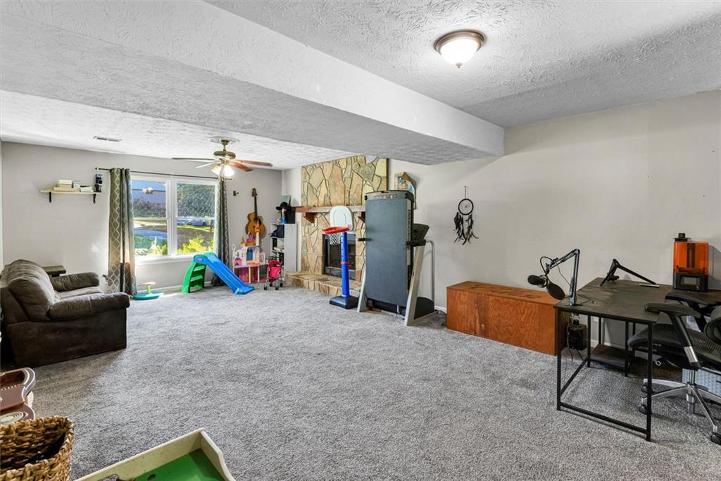 4933 Woodstream Lane NW Acworth GA 30102