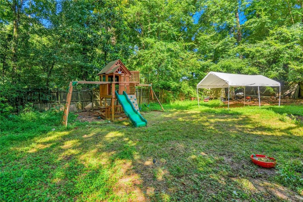 4933 Woodstream Lane NW Acworth GA 30102