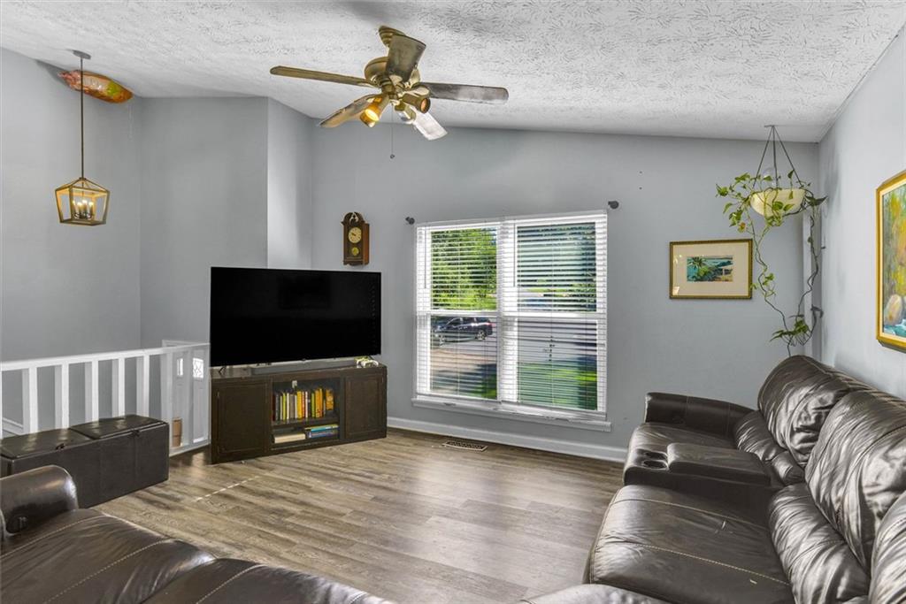4933 Woodstream Lane NW Acworth GA 30102