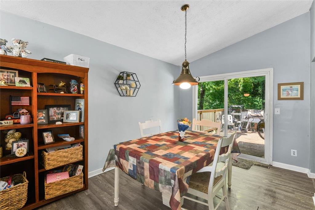 4933 Woodstream Lane NW Acworth GA 30102