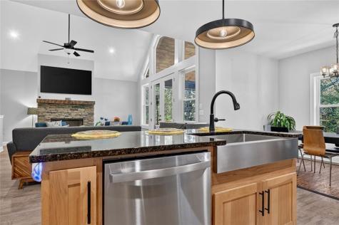 16 Eastside Drive Ellijay GA 30536
