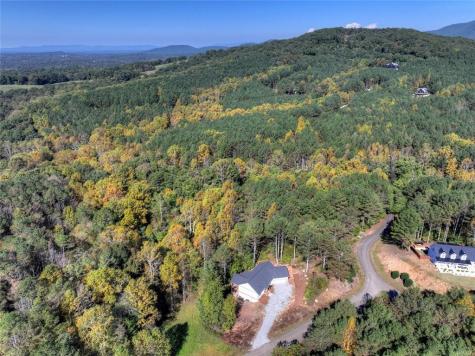 16 Eastside Drive Ellijay GA 30536
