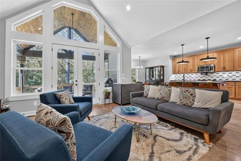 16 Eastside Drive Ellijay GA 30536