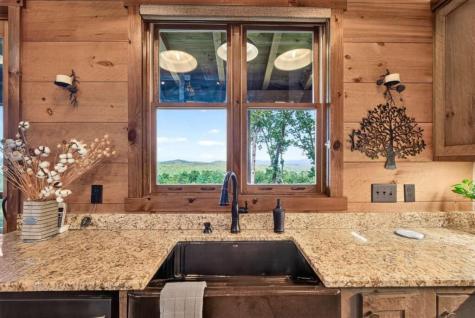 287 Scouts Overlook Morganton GA 30560