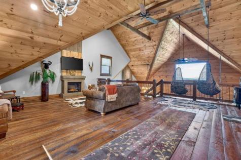 287 Scouts Overlook Morganton GA 30560