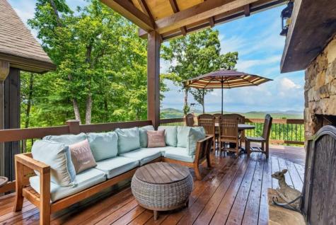 287 Scouts Overlook Morganton GA 30560