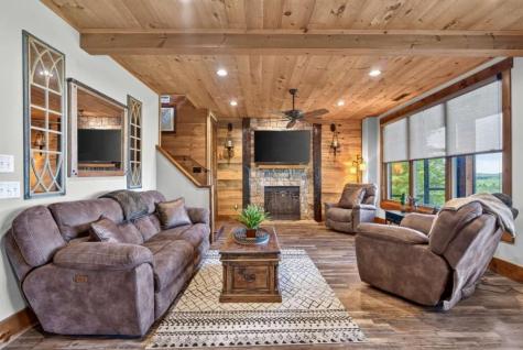 287 Scouts Overlook Morganton GA 30560