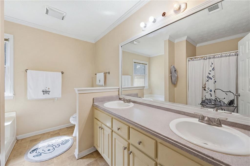 1490 Chalet Circle Lawrenceville GA 30043