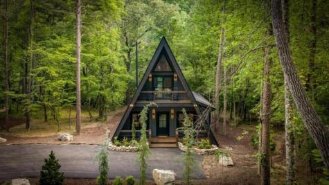44 Magnolia Trail Mccaysville GA 30555