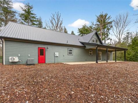 44 Bettis Circle Ellijay GA 30536
