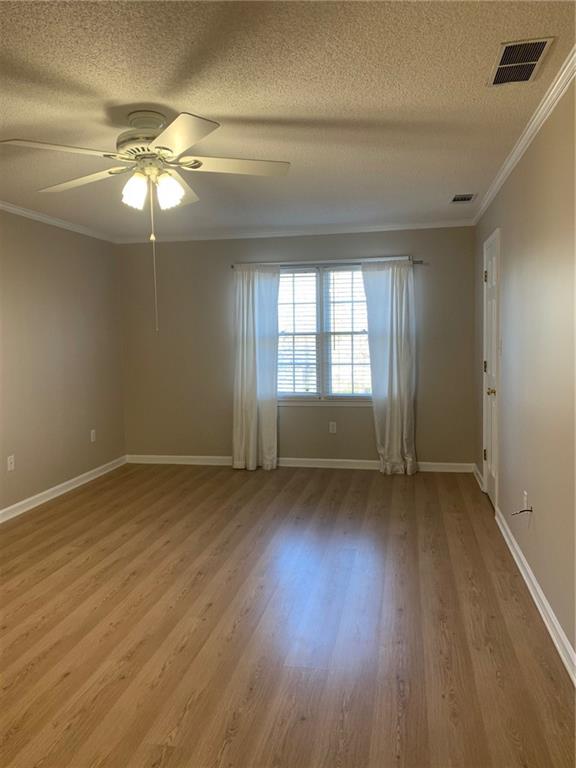 240 W Huntington Road Bogart GA 30622