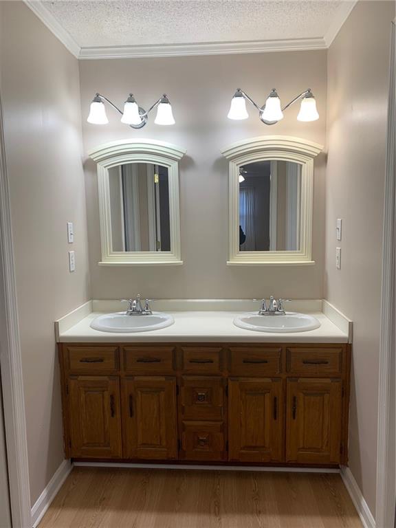 240 W Huntington Road Bogart GA 30622