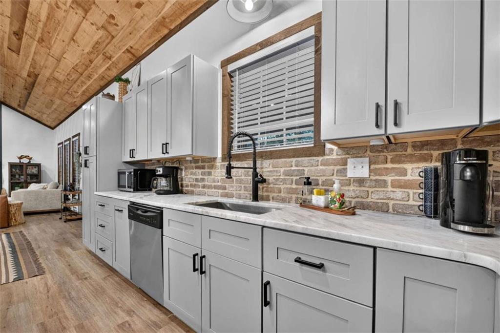 859 Hagin Circle Ellijay GA 30536
