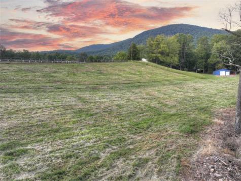 859 Hagin Circle Ellijay GA 30536