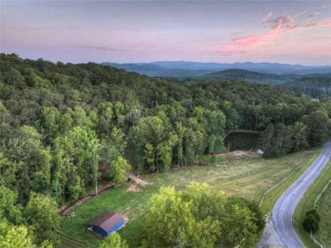 859 Hagin Circle Ellijay GA 30536