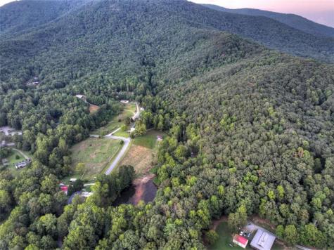 859 Hagin Circle Ellijay GA 30536