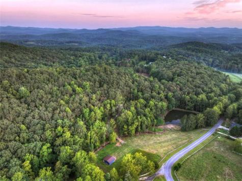 859 Hagin Circle Ellijay GA 30536