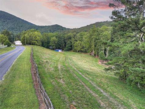 859 Hagin Circle Ellijay GA 30536