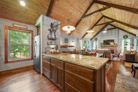 88 Old Vineyard Way Cleveland GA 30528