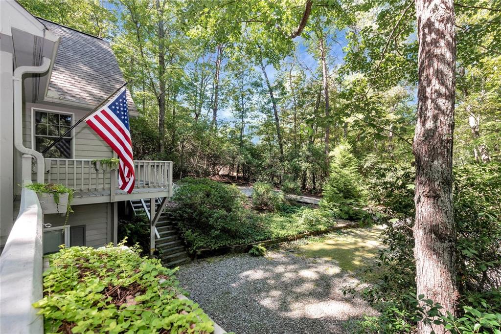325 Muir Drive Sautee Nacoochee GA 30571