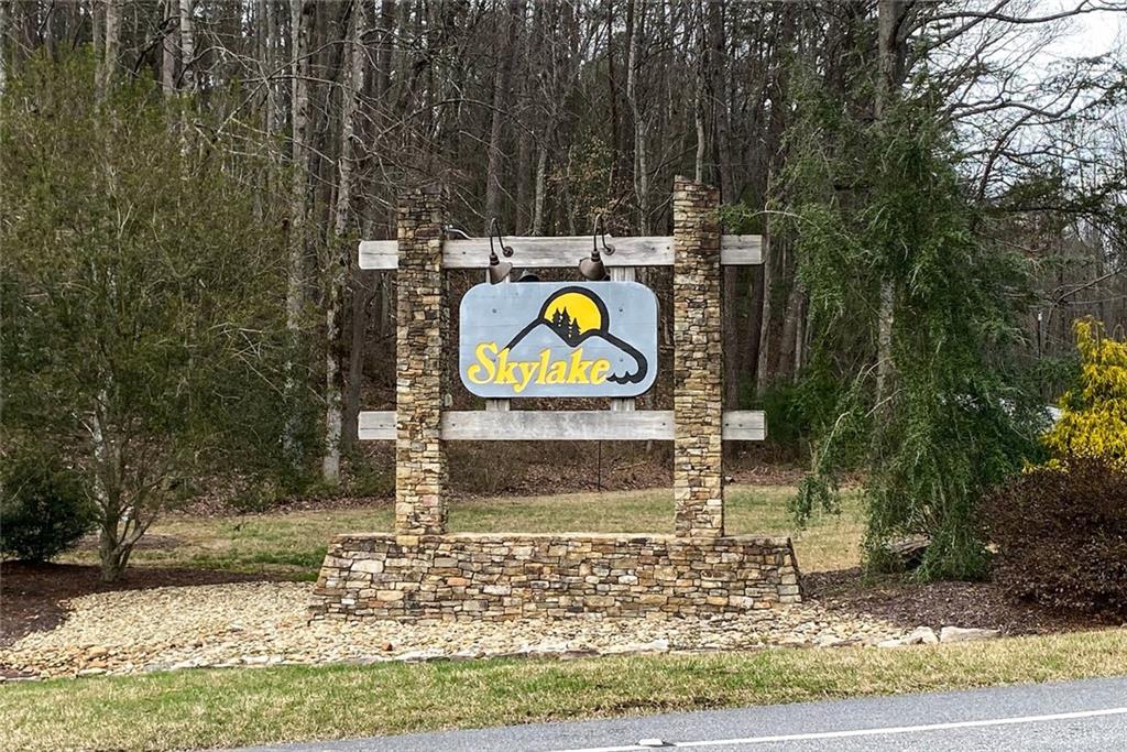 325 Muir Drive Sautee Nacoochee GA 30571