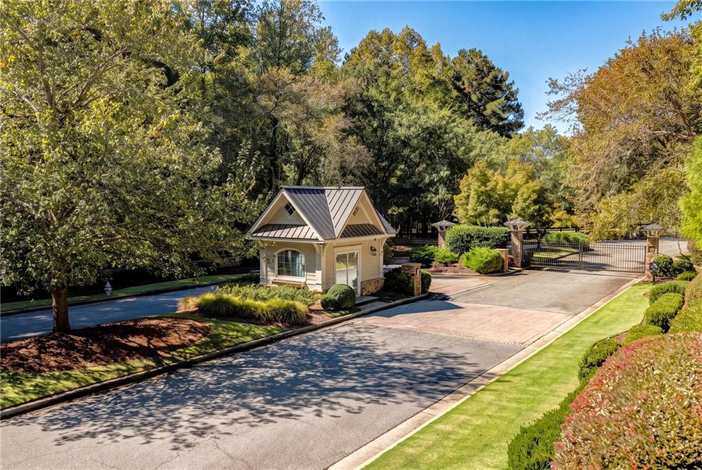 135 Foxhollow Trail Milton GA 30004