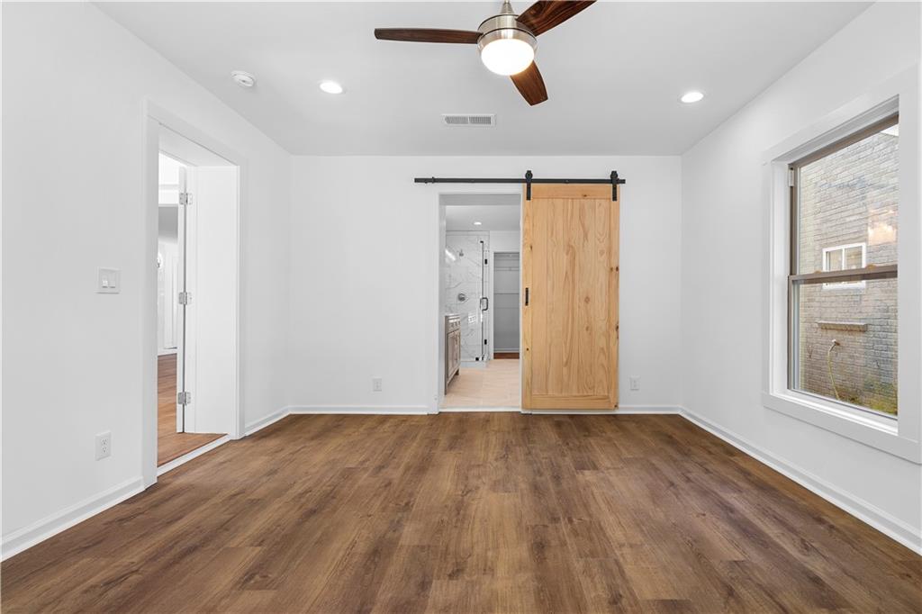1689 Derry Avenue SW Atlanta GA 30310