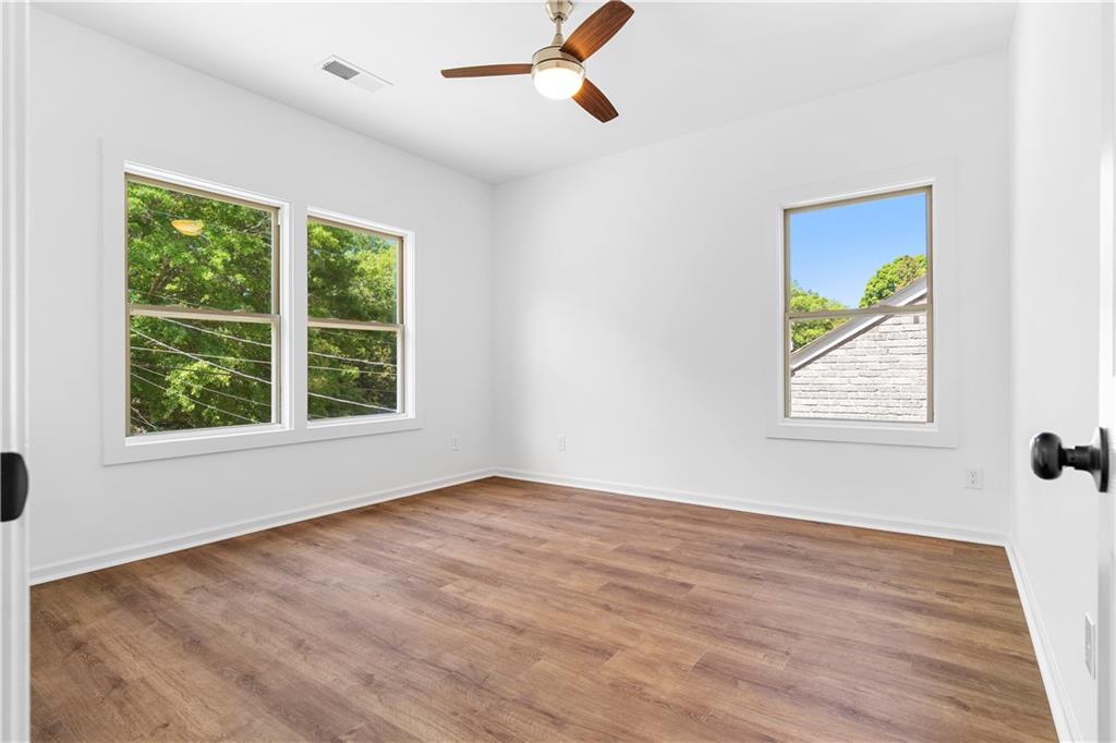 1689 Derry Avenue SW Atlanta GA 30310