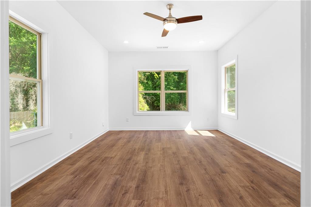 1689 Derry Avenue SW Atlanta GA 30310