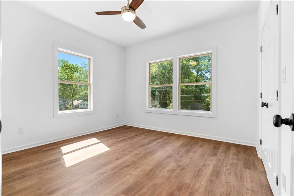 1689 Derry Avenue SW Atlanta GA 30310
