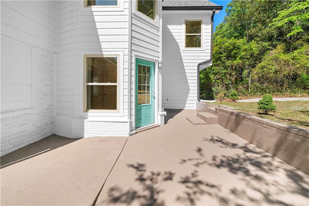 1689 Derry Avenue SW Atlanta GA 30310