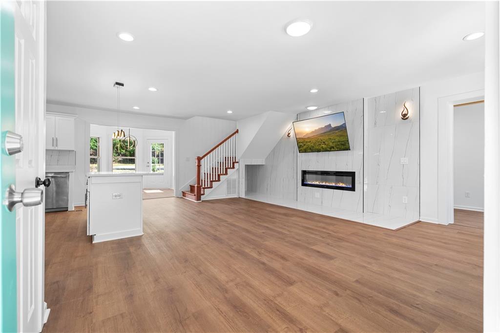 1689 Derry Avenue SW Atlanta GA 30310
