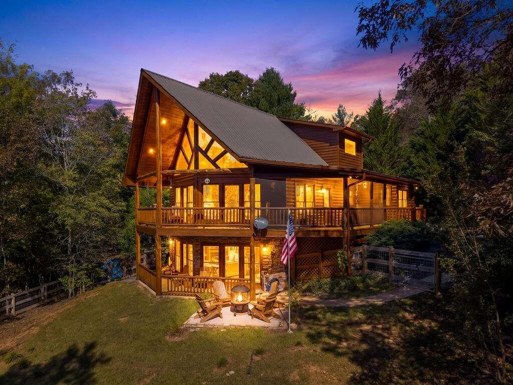 278 Arapaho Walk Mineral Bluff GA 30559