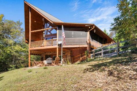 278 Arapaho Walk Mineral Bluff GA 30559