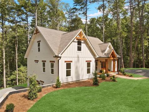 25 Riverhouse Drive Dahlonega GA 30533