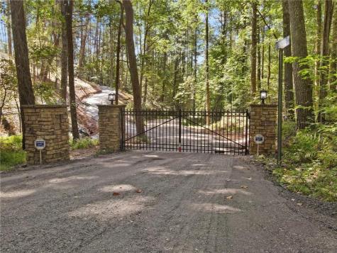25 Riverhouse Drive Dahlonega GA 30533