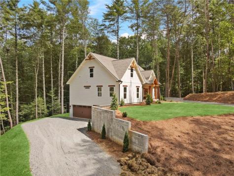 25 Riverhouse Drive Dahlonega GA 30533