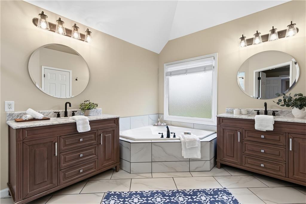 5025 Jonquilla Drive Alpharetta GA 30004