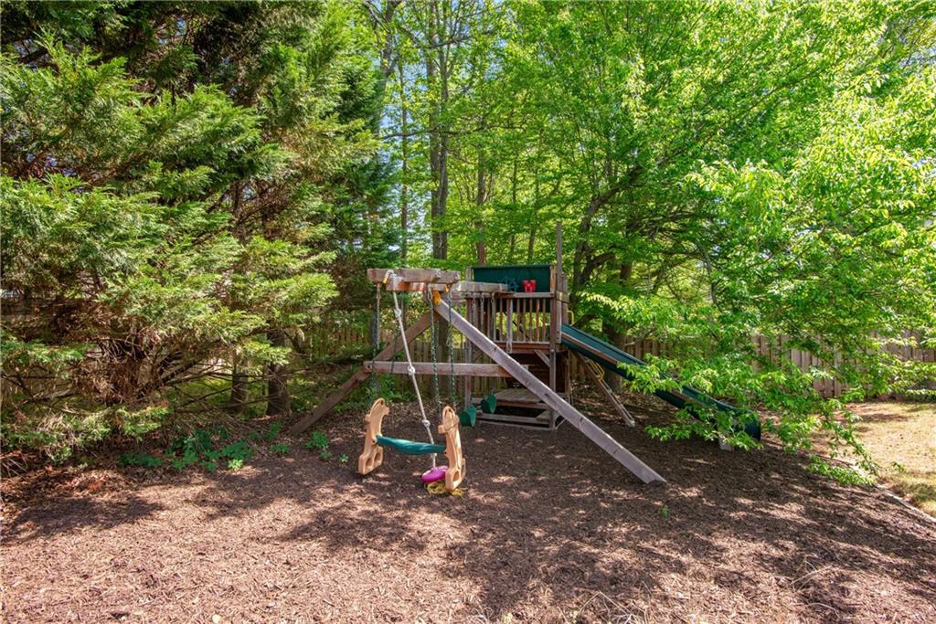 5025 Jonquilla Drive Alpharetta GA 30004