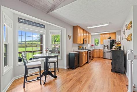 86 Back Trail Cleveland GA 30528