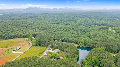 86 Back Trail Cleveland GA 30528