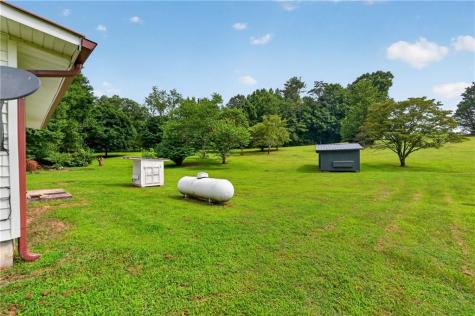 247 Amys Ford Trail Cleveland GA 30528
